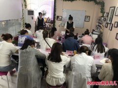 润泉贝儿商学院美睫培训花絮